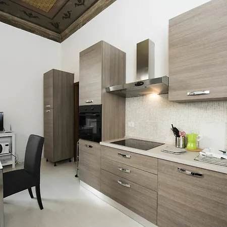 Istay - Campidoglio Apartmán *